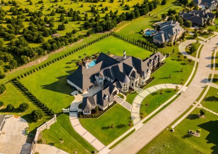 Proč je dobré poznat sousedy dříve, než se nastěhujete?