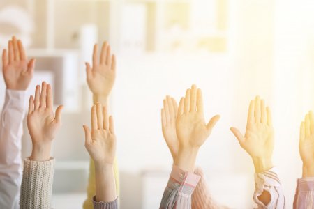 Předseda SVJ - je výhodnější vybrat z řad členů nebo zvolit profesionála?